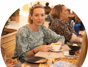 miniBOUNCE Cafe Parents Coffee Pizza